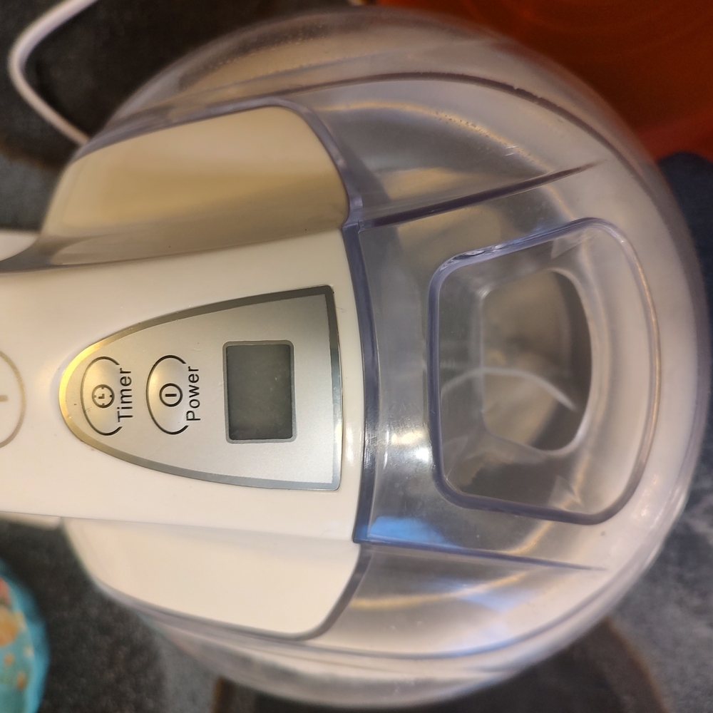 Pampered Chef Cream Maker